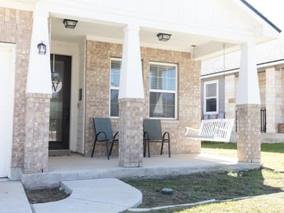 Kitchen at 304 Winding Hollow Ln - 3 bed 2 bath home