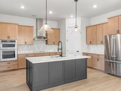 Property photo 2 at 305 Kanarra Creek RD - 3 bed 2 bath home