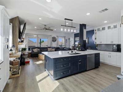 Living area at 305 Lightcliff ST - 4 bed 2 bath home
