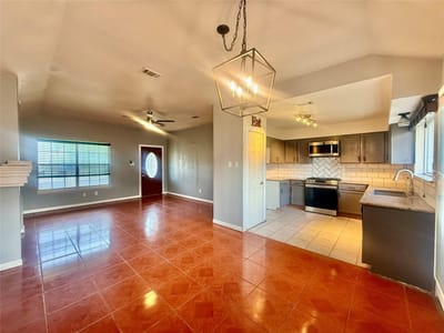 Kitchen at 305 Maple LN - 3 bed 2 bath home