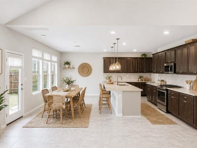Property photo 3 at 305 Painted Creek WAY - 5 bed 4 bath home