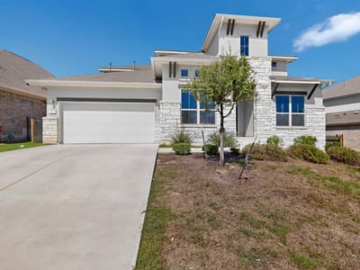 Photo 4 of 40 at 305 Palatino BND - 4 bed 3 bath home