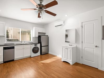 Primary bedroom at 306 E 30th St  #105 - Park Avenue Condominiums, Austin, TX
