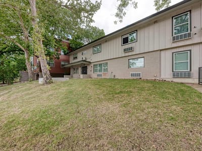 Living area at 306 E 30th ST Unit #3 - 2 bed 1 bath home