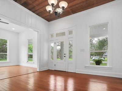 Primary bedroom at 306 Rivers St - 3 bed 2 bath home