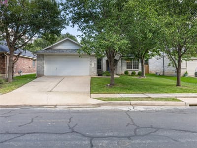 Primary bedroom at 3064 Bent Tree LOOP - 3 bed 2 bath home
