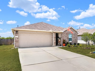 Property photo 2 at 307 Abbey LN - 4 bed 2 bath home