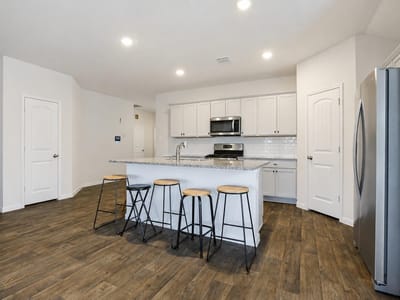 Property photo 5 at 307 Abbey LN - 4 bed 2 bath home