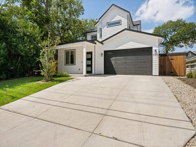 Property photo 2 at 307 Ellis ST - 4 bed 3 bath home