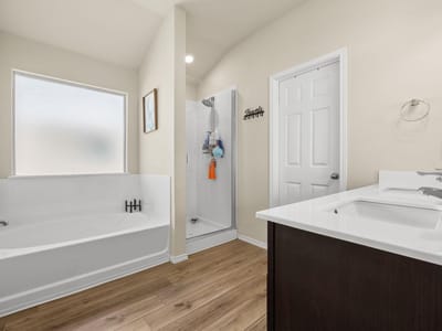 Primary bedroom at 307 Paddock Ln - 3 bed 2 bath home