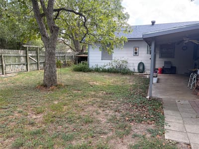 Photo 4 of 21 at 307 Whitehead ST - 2 bed 2 bath home
