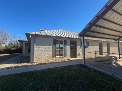 Primary bedroom at 3076 County Road 1045 Rd - 3 bed 3 bath home