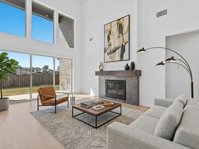 Living area at 308 Buckaroo DR - 5 bed 4 bath home