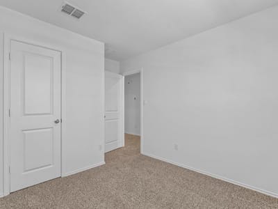 Primary bedroom at 308 Santo Domingo RD - 3 bed 2 bath home