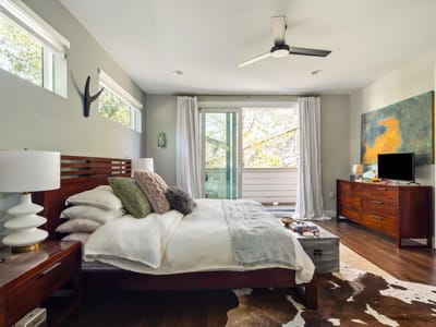 Property photo 5 at 308 W North Loop BLVD Unit #1 - 4 bed 3 bath home