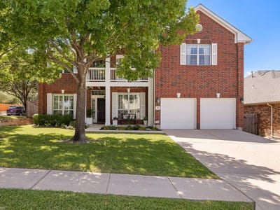 Property photo 3 at 309 Aspen CV - 5 bed 3 bath home