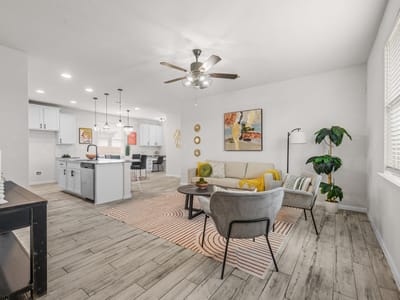 Kitchen at 309 Earl Keen ST - 3 bed 2 bath home