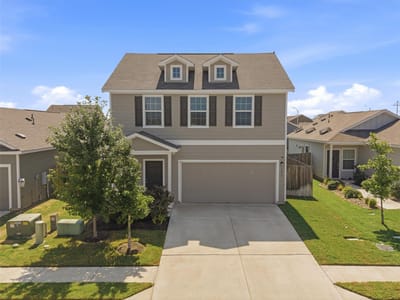 Property photo 2 at 309 Freshwater DR - 4 bed 2 bath home