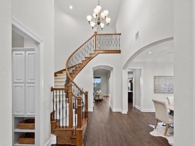 Property photo 3 at 309 Santaluz LN - 5 bed 5 bath home