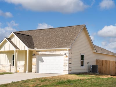 Kitchen at 309 String Prairie Way - 3 bed 2 bath home