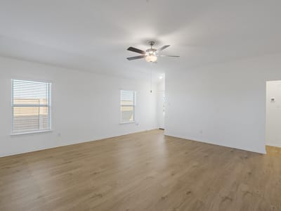 Property photo 3 at 309 W Luna Blue LN - 3 bed 2 bath home