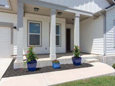 Kitchen at 309 Wagon Spoke WAY - 4 bed 3 bath home