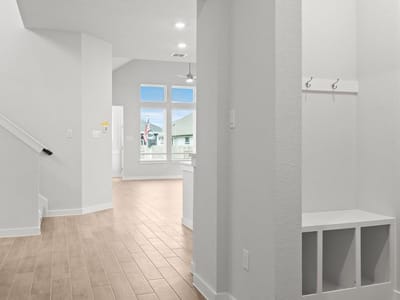 Property photo 2 at 309 West Faulkner ST - 4 bed 3 bath home
