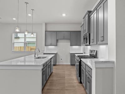 Property photo 5 at 309 West Faulkner ST - 4 bed 3 bath home