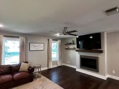Photo 3 of 24 at 310 Buckeye TRL - 4 bed 2 bath home