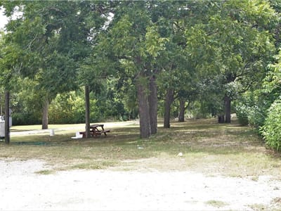 Photo 2 - 310 W Highway 290 Unit #A & D Photo 2 of 9 at 310 W Highway 290 Unit #A & D - Elgin, Elgin, TX