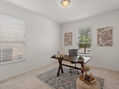 Property photo 4 at 310 White River DR - 5 bed 2 bath home
