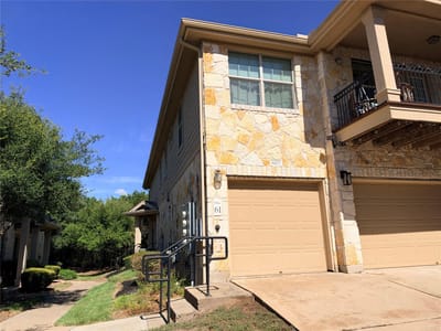 Photo 2 - 3101 Davis LN Unit #6102 Photo 2 of 25 at 3101 Davis LN Unit #6102 - 2 bed 2 bath home
