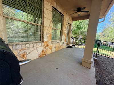 Photo 4 - 3101 Davis LN Unit #6102 Photo 4 of 25 at 3101 Davis LN Unit #6102 - 2 bed 2 bath home