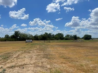 Photo 5 of 10 at 3101 Fm 973 - Taylor, Taylor, TX