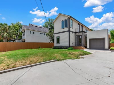 Property photo 3 at 3101 Lyons RD - 4 bed 4 bath home