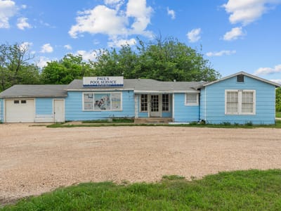Primary bedroom at 3101 S Hwy 95 - T13TR2 - Taylor Transitional 2, Taylor, TX