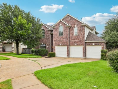 Living area at 3102 Argento PL - 4 bed 3 bath home