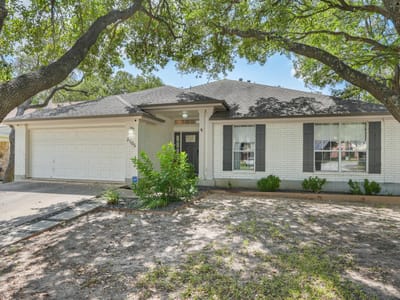 Property photo 5 at 3105 Festus DR - 4 bed 2 bath home