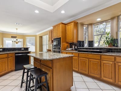 Primary bedroom at 3107 Scarlet Oak Cv - 5 bed 4 bath home