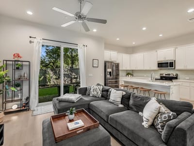 Property photo 3 at 3108 E 51st ST Unit #903 - 2 bed 2 bath home