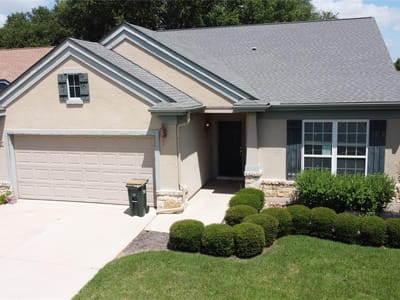 Living area at 311 Deer Meadow CIR - 3 bed 2 bath home
