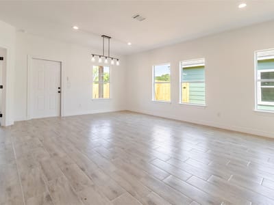 Property photo 5 at 311 Myrtle RD - 3 bed 2 bath home