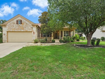 Kitchen at 311 Rio Grande LOOP - 3 bed 2 bath home