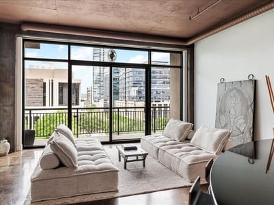 Living area at 311 W 5TH St Unit #703 - 1 bed 1 bath home