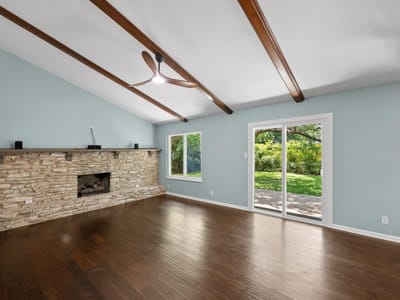 Living area at 3111 Stanwood DR - 3 bed 2 bath home