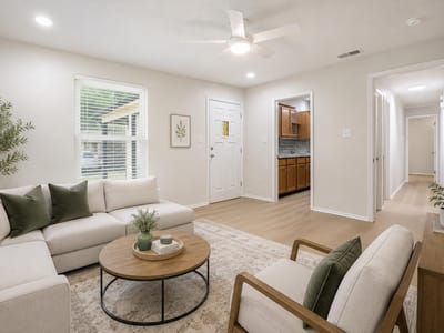 Primary bedroom at 3112 Crosscreek DR - 3 bed 2 bath home