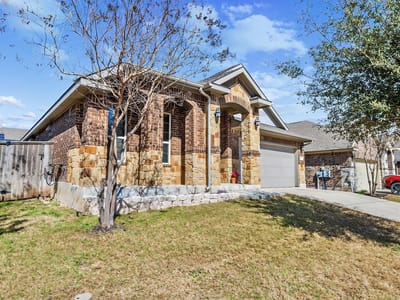 Primary bedroom at 3113 Rabbit Creek DR - 4 bed 2 bath home