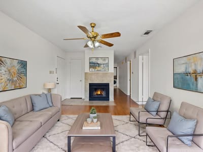 Property photo 4 at 3115 Helms ST Unit #212 - 2 bed 2 bath home