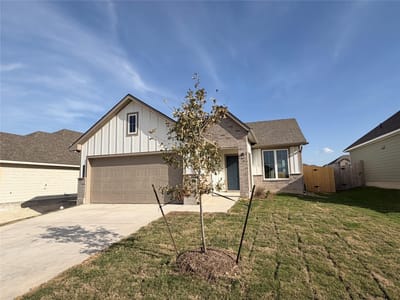Property photo 2 at 312 Boatright BLVD - 3 bed 2 bath home