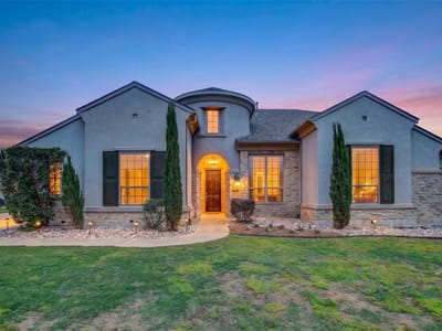 Property photo 2 at 312 Flintlock DR - 4 bed 3 bath home